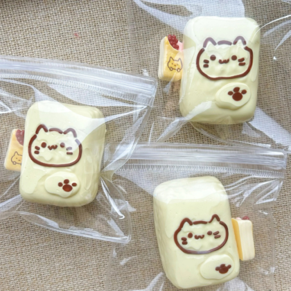 Kitty Rice Cake Taba Squishy